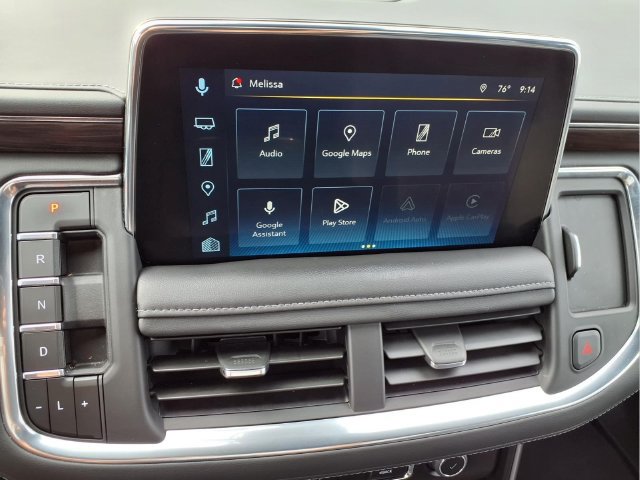 Used 2023 Chevrolet Tahoe Z71 w/ Luxury Package AWD/4WD image 3
