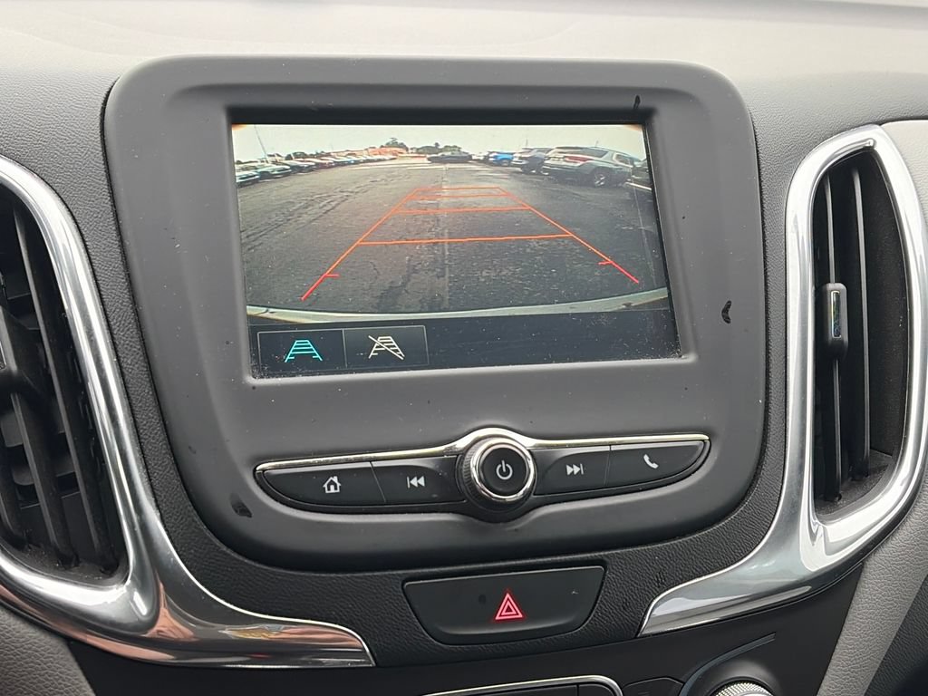 Used 2018 Chevrolet Equinox LS FWD image 19