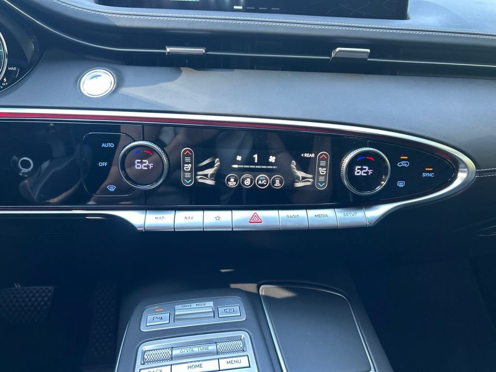 Used 2024 Genesis Electrified GV70 w/ Prestige Package AWD/4WD image 19
