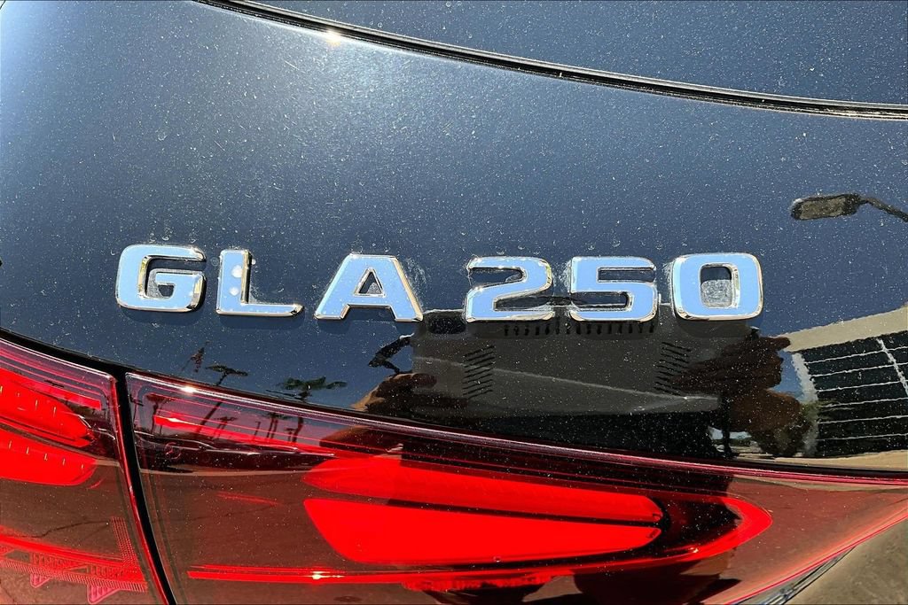 Used 2025 Mercedes-Benz GLA 250 image 8