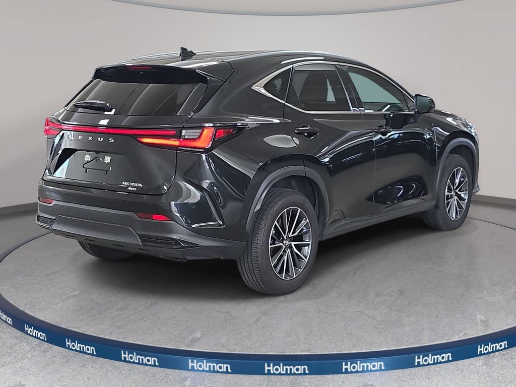 Used 2024 Lexus NX 350h AWD w/ Vision Package image 6