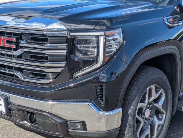 Certified 2023 GMC Sierra 1500 SLT w/ SLT Premium Package AWD/4WD image 9