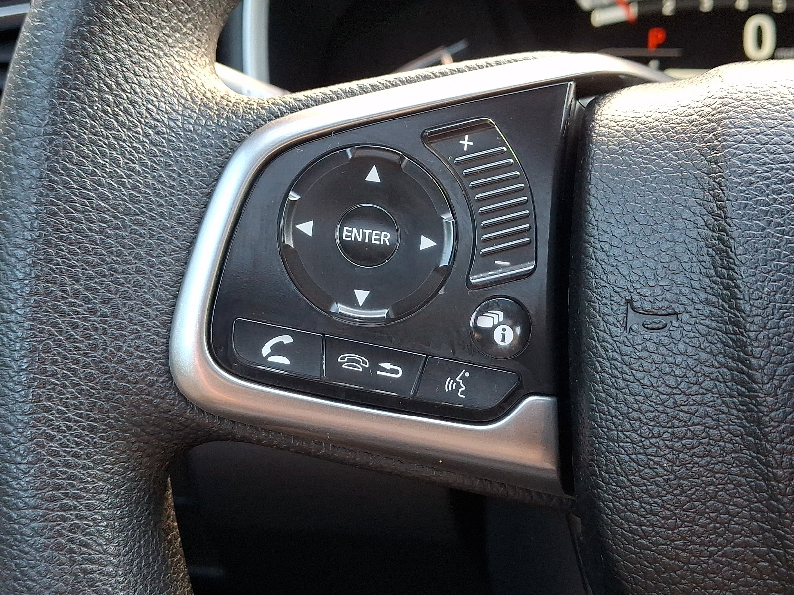 Used 2017 Honda CR-V EX image 22
