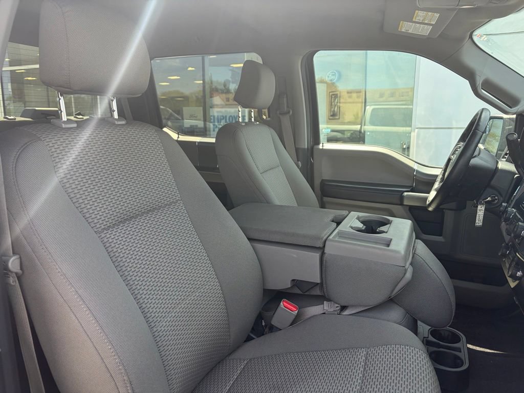 Used 2015 Ford F150 XLT w/ Equipment Group 301A Mid AWD/4WD image 22