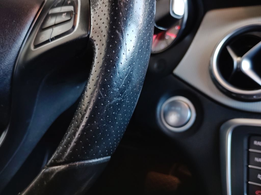 Used 2017 Mercedes-Benz GLA 250 w/ Premium Package image 30