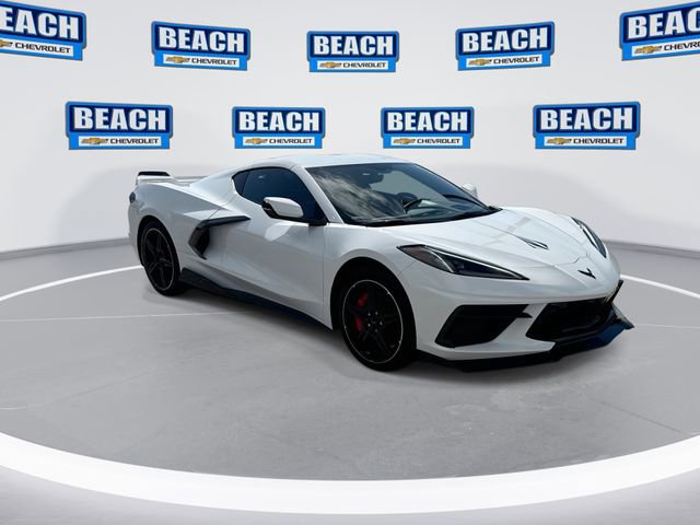 Used 2021 Chevrolet Corvette Stingray Preferred Cpe w/ Z51 Performance Package RWD image 2