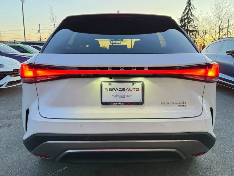 Used 2025 Lexus RX 350 w/ Convenience Package AWD/4WD image 6