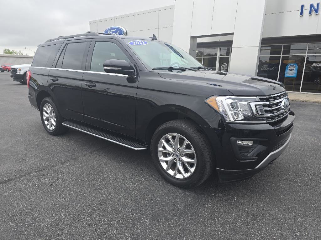 Used 2021 Ford Expedition XLT AWD/4WD image 5