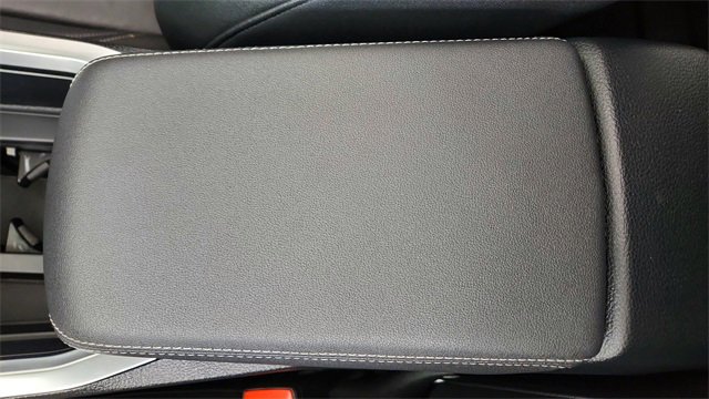 Used 2024 Audi Q8 e-tron Premium image 51