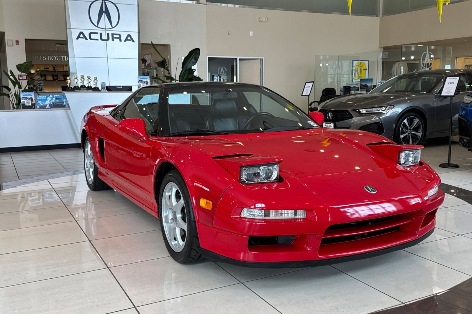 Used 1994 Acura NSX image 2