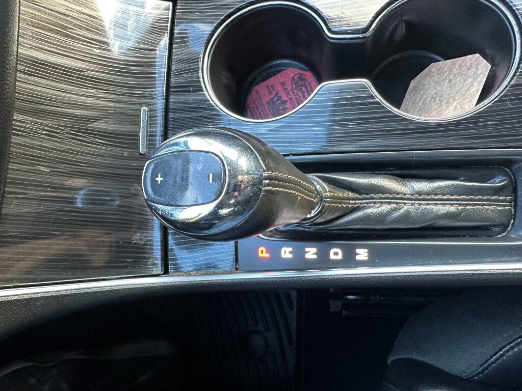 Used 2017 Chevrolet Impala LT image 25