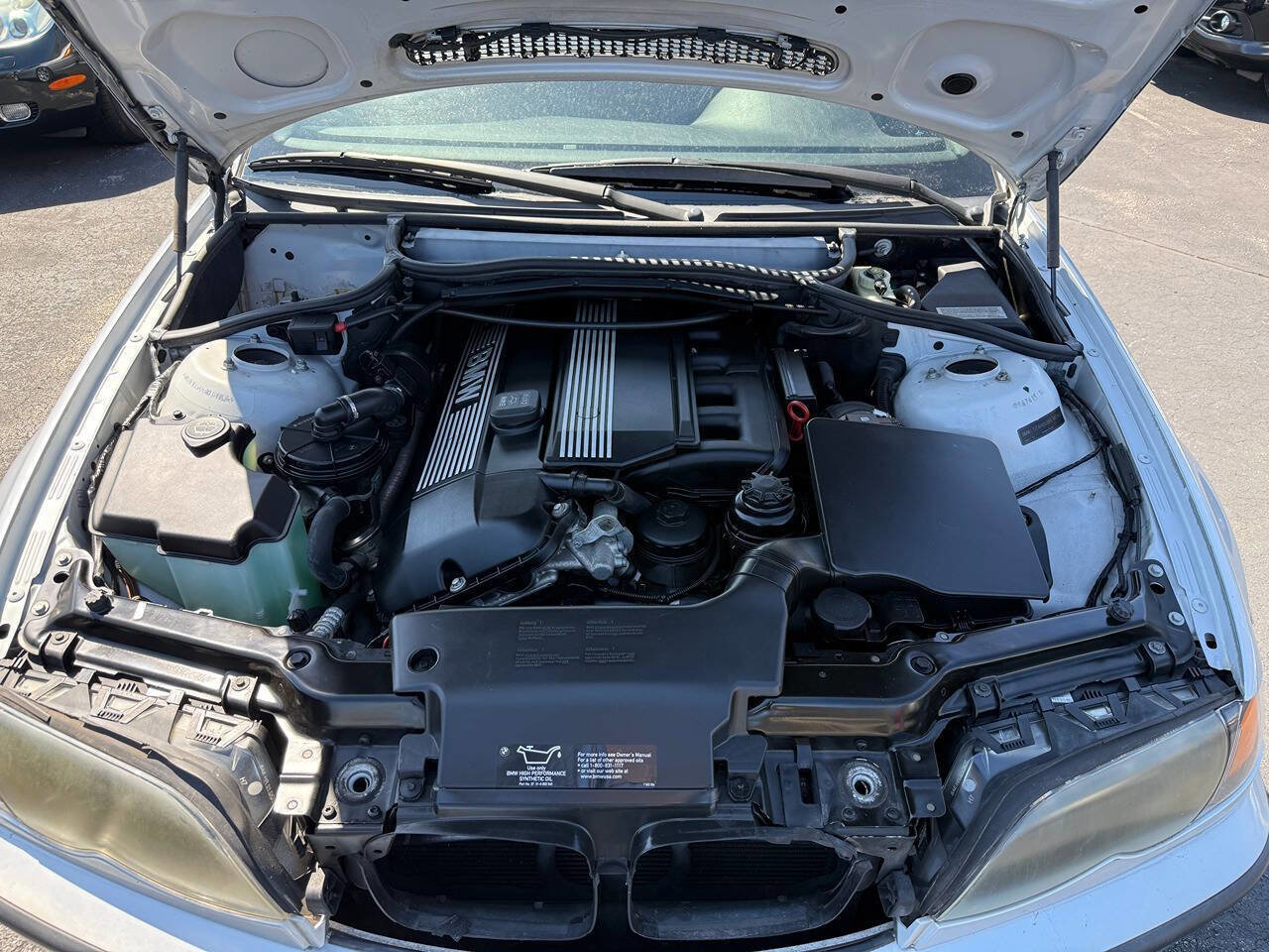 Used 2003 BMW 325i Sedan image 60