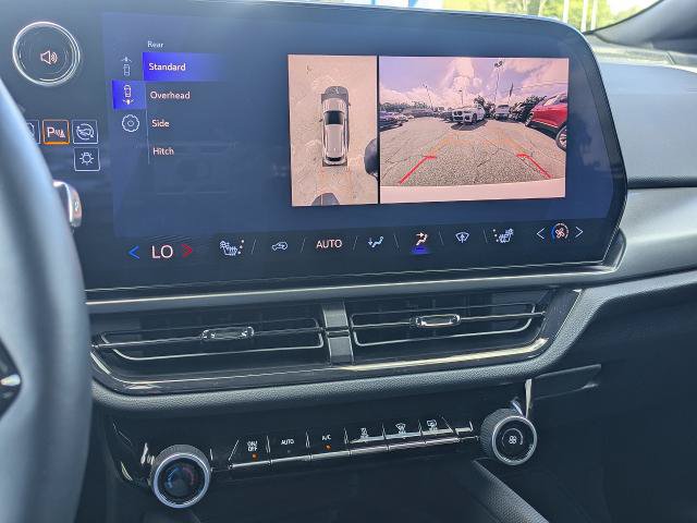 Certified 2024 Chevrolet Equinox EV RS FWD image 20