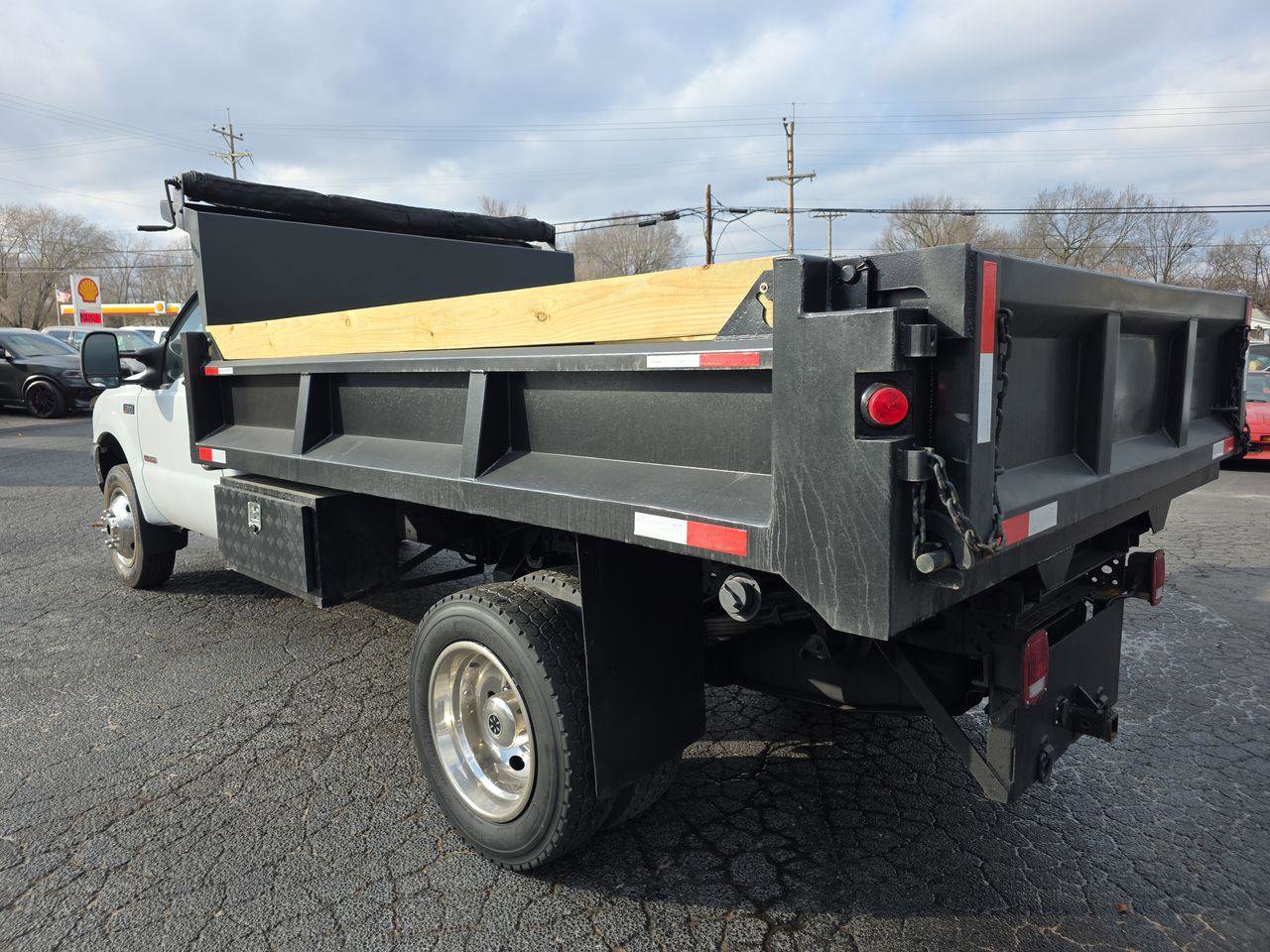 Used 2004 Ford F550 4x4 Regular Cab Super Duty image 20