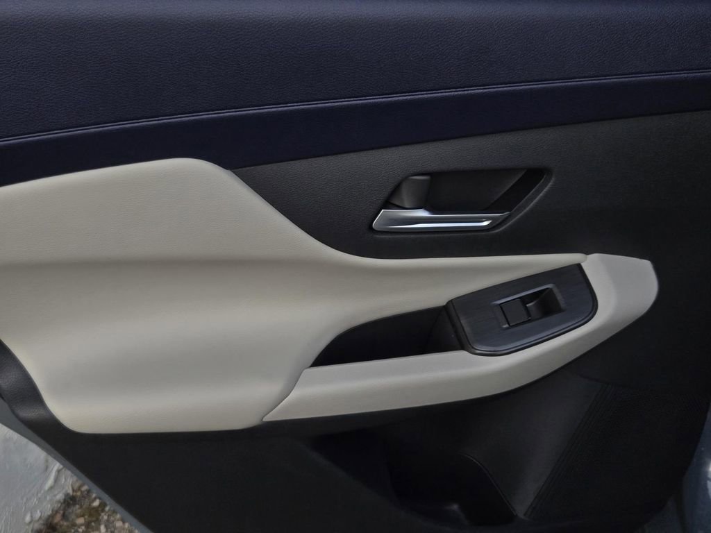 New 2026 Nissan Sentra SL w/ Floor Mat Package FWD image 11