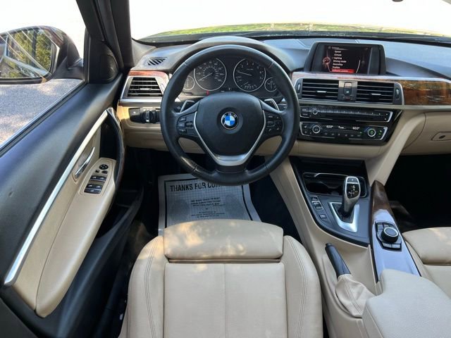 Used 2017 BMW 330i xDrive Sedan image 32