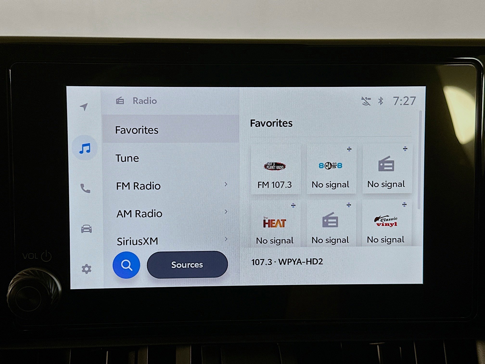 Used 2025 Toyota RAV4 LE image 21