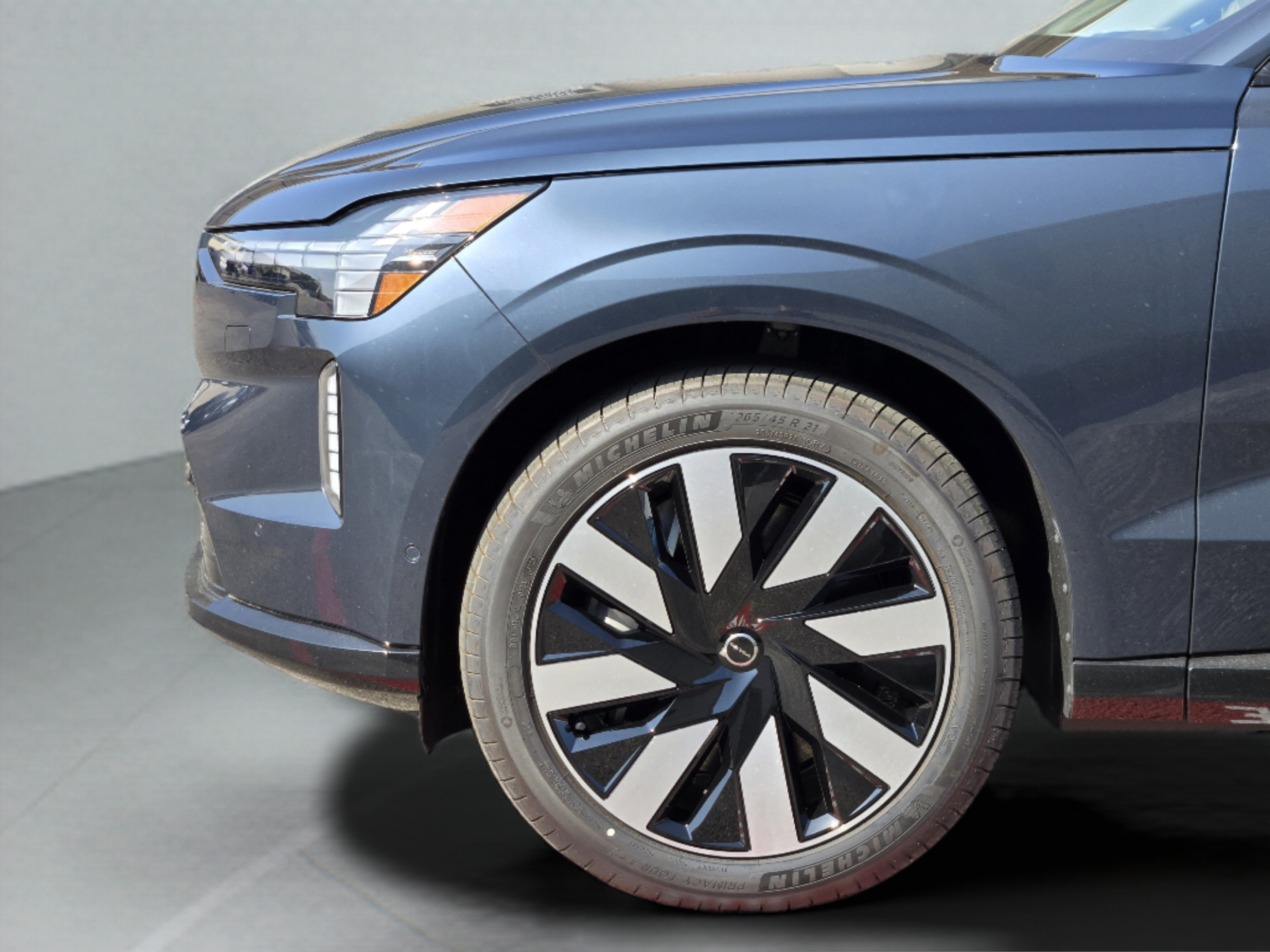 New 2026 Volvo EX90 Ultra AWD/4WD image 27