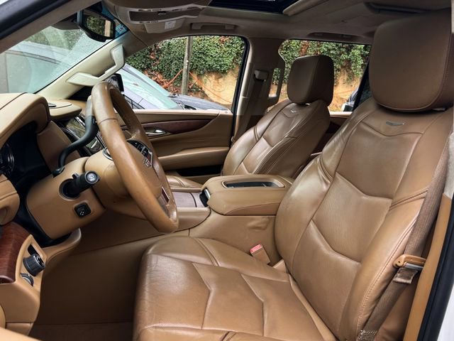 Used 2016 Cadillac Escalade ESV Platinum image 13