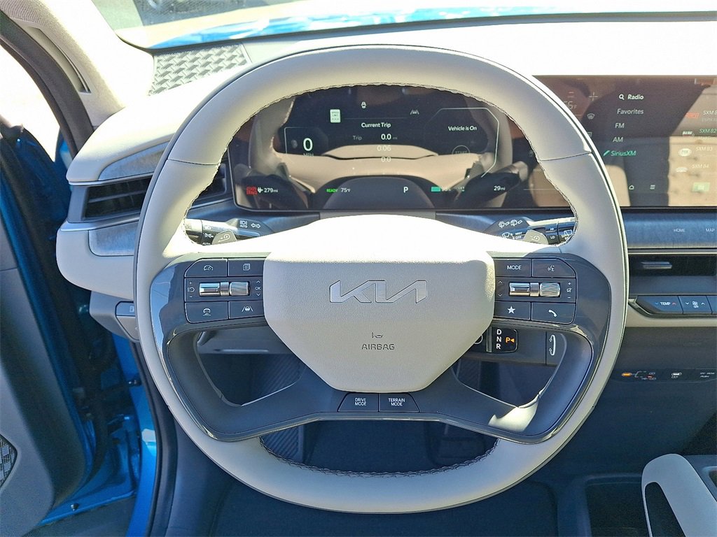 New 2026 Kia EV9 Wind image 14