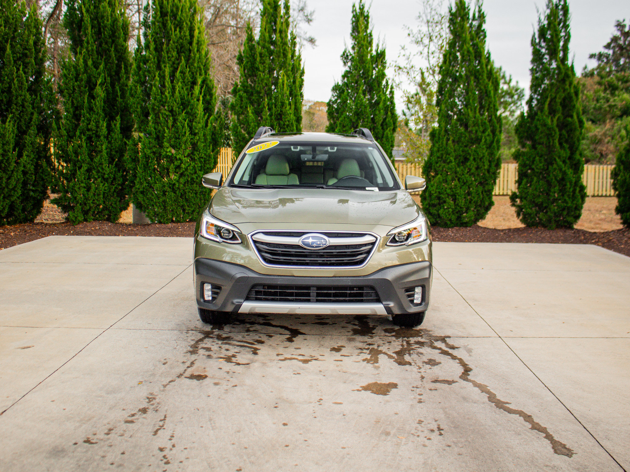 Used 2022 Subaru Outback Limited image 3