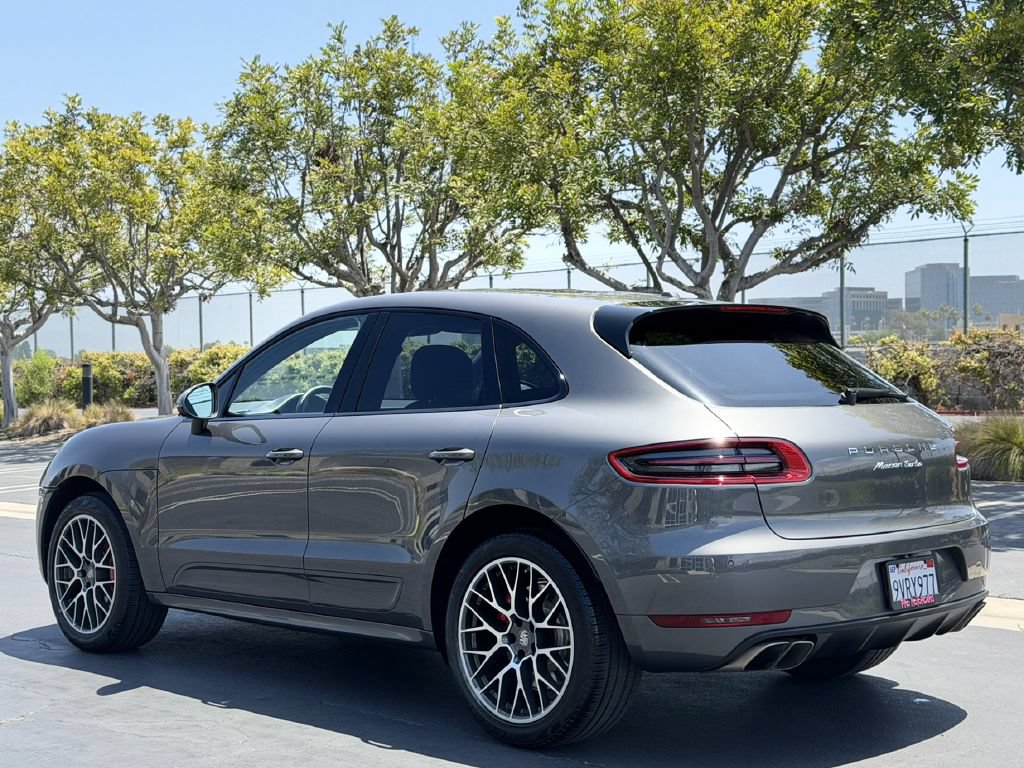 Used 2018 Porsche Macan Turbo AWD/4WD image 3