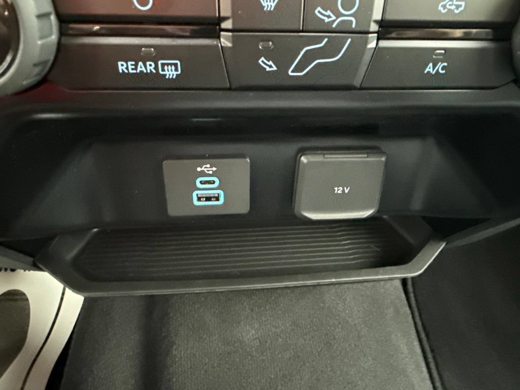 Used 2025 Ford F250 XL w/ STX Appearance Package AWD/4WD image 29