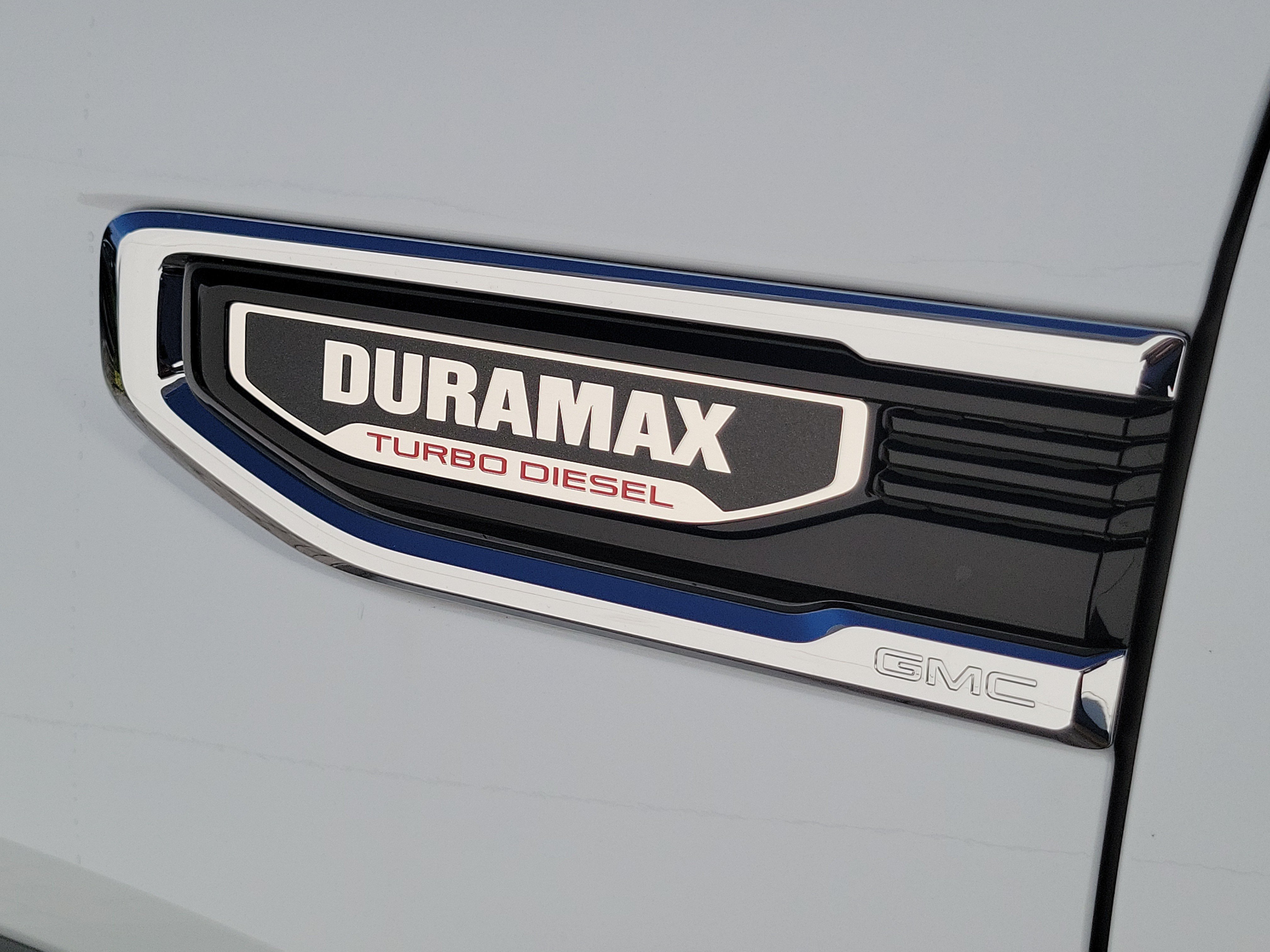 New 2026 GMC Sierra 1500 SLT w/ SLT Premium Package AWD/4WD image 9