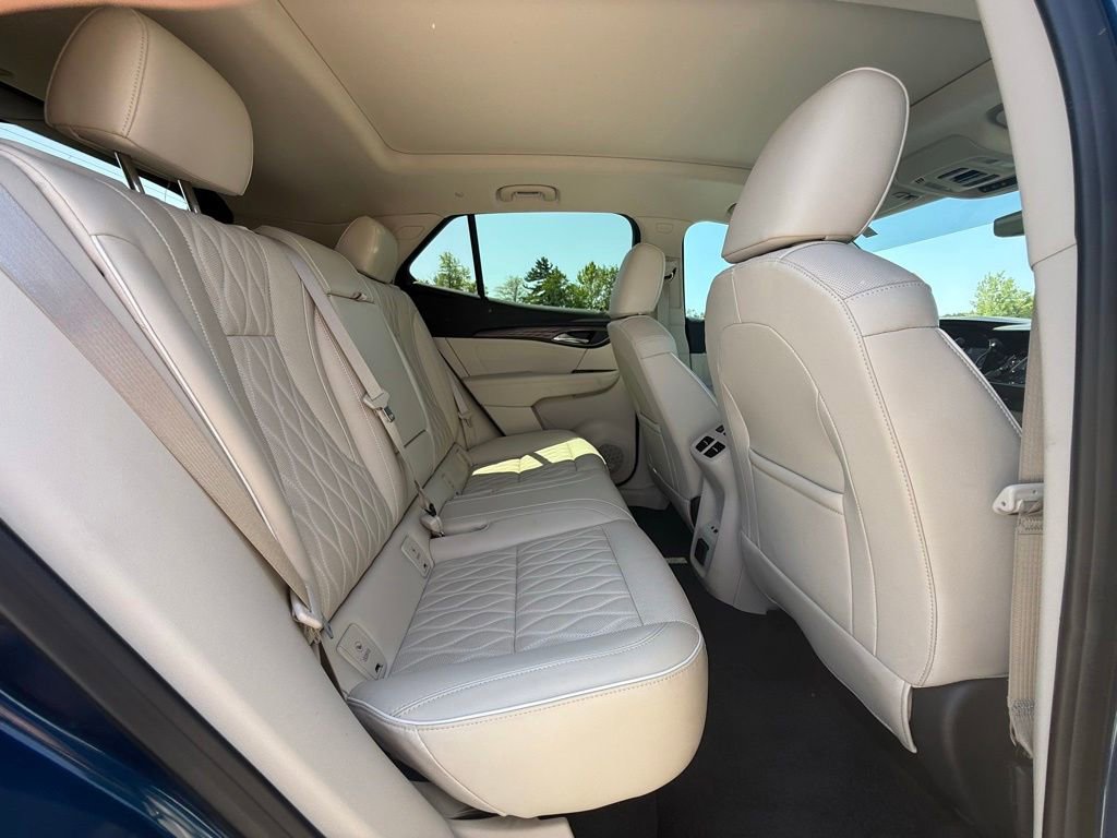 Used 2023 Buick Envision Avenir FWD image 32