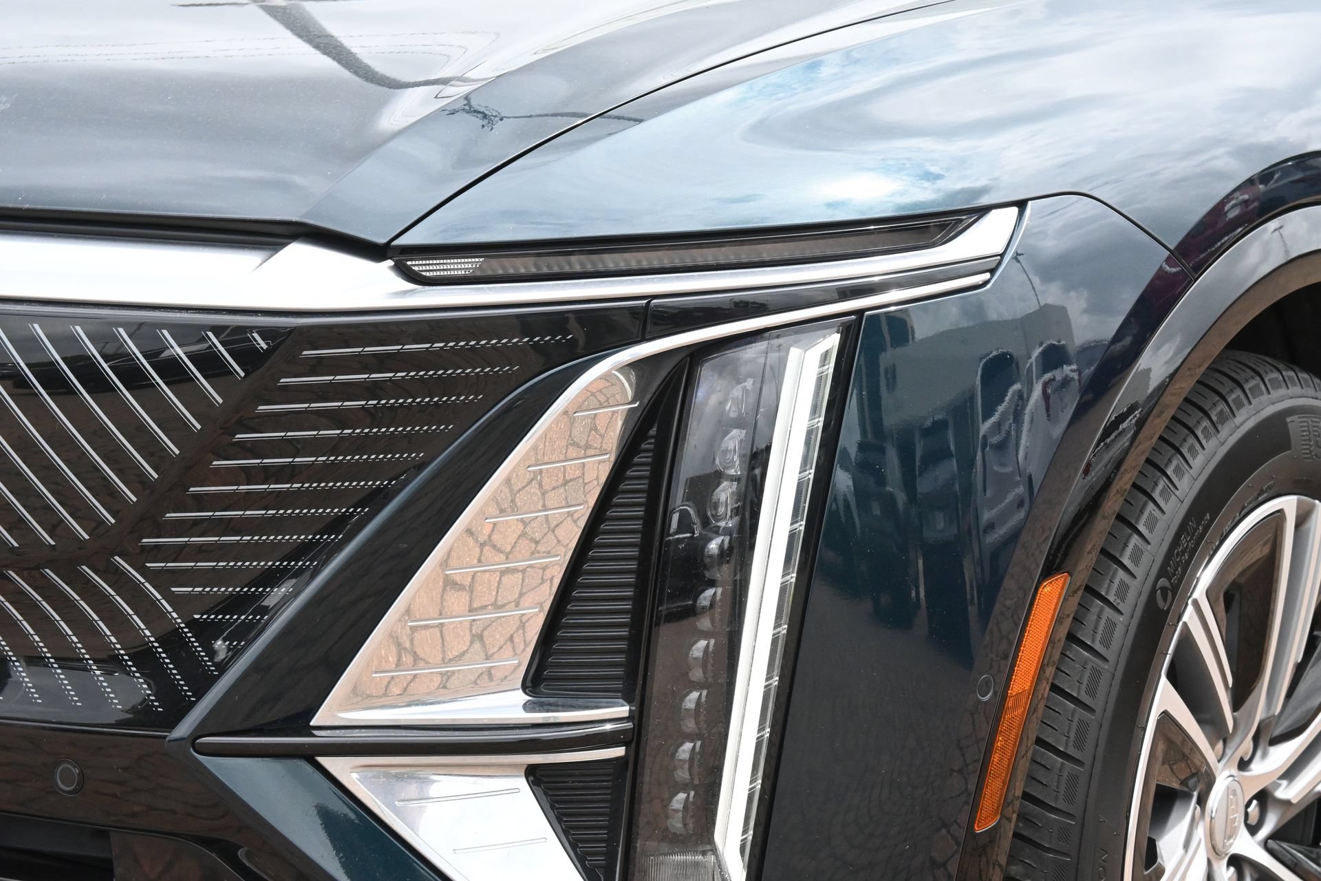 Used 2024 Cadillac Lyriq Luxury RWD image 27