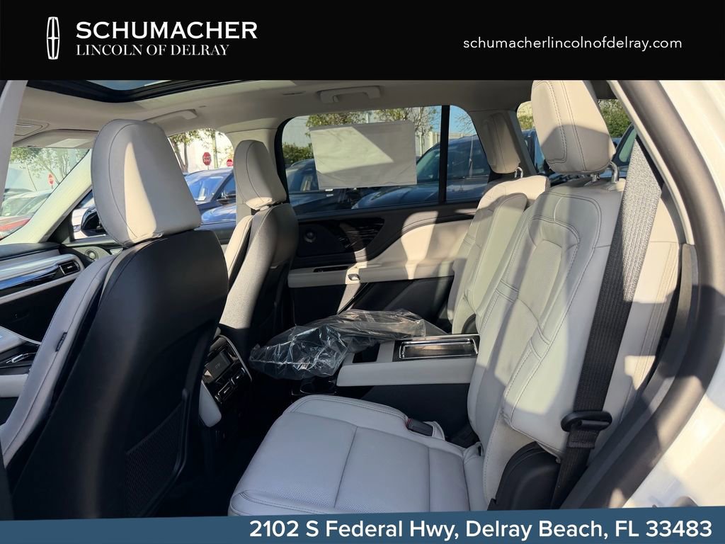 New 2026 Lincoln Aviator Reserve RWD image 13