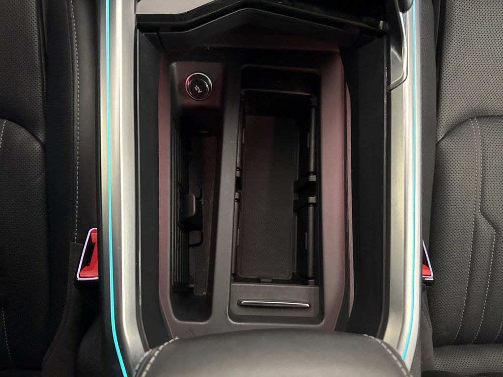 Used 2021 Audi e-tron Prestige w/ Prestige Package image 30