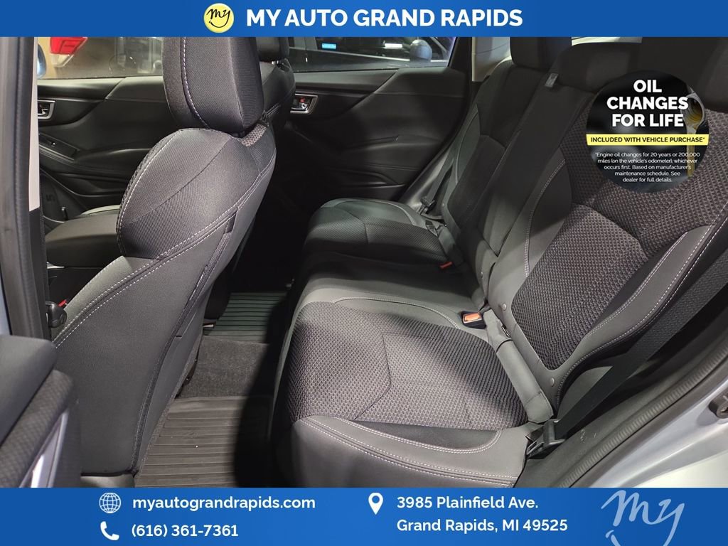Used 2023 Subaru Forester Premium image 29