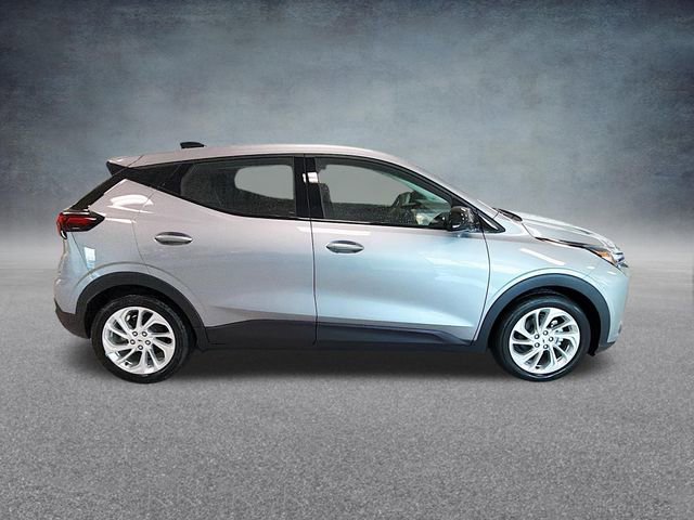 New 2027 Chevrolet Bolt LT w/ Comfort Package FWD image 5