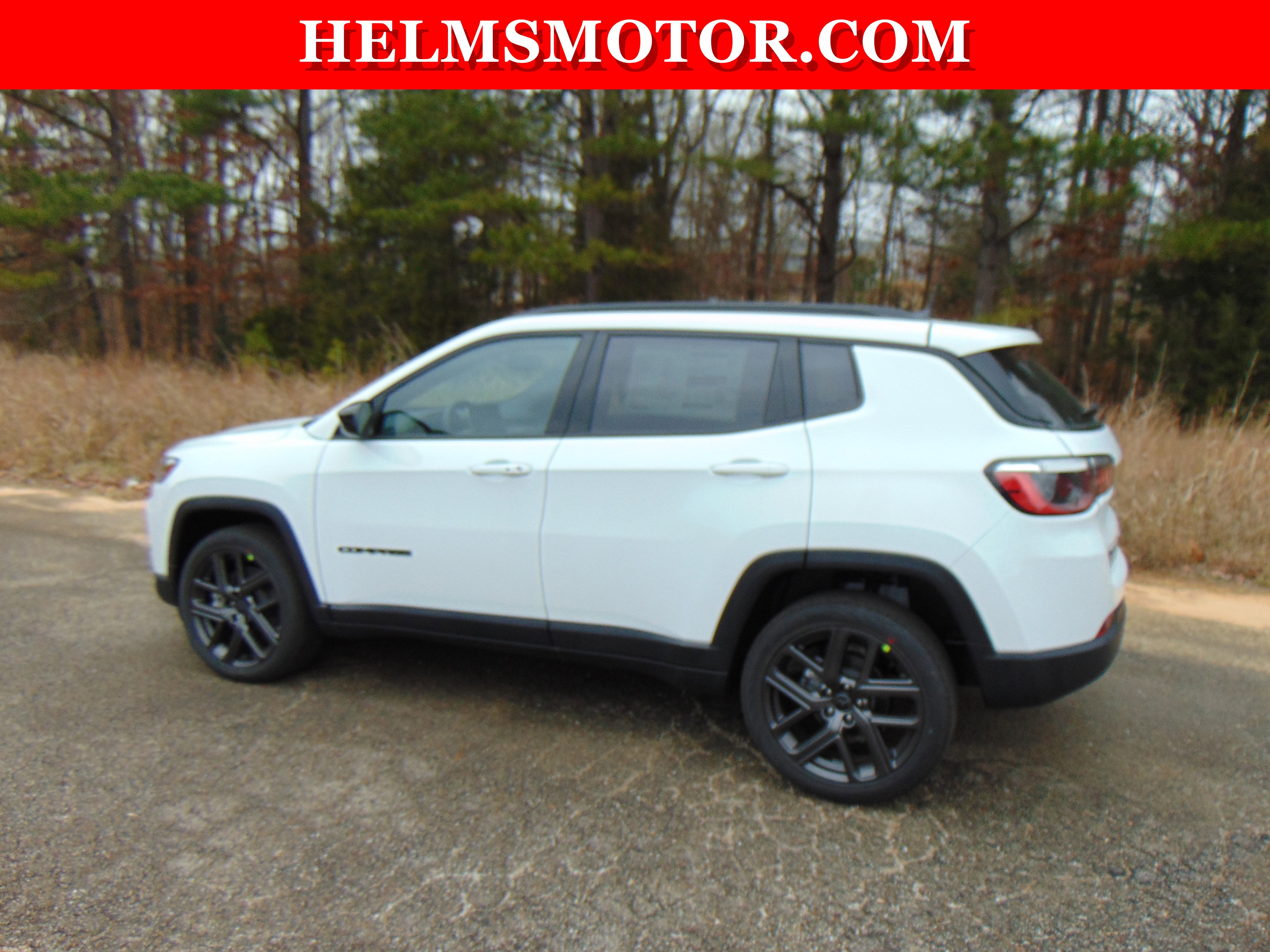 New 2026 Jeep Compass Latitude image 4