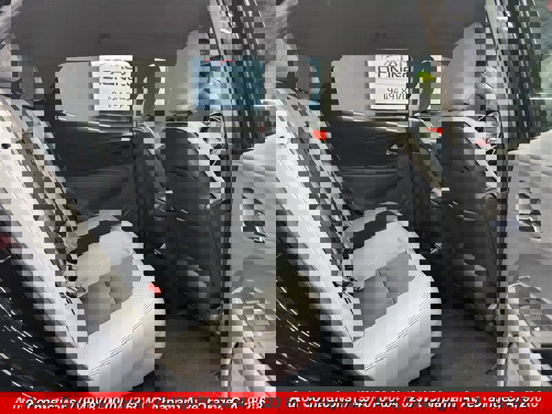 Used 2017 Chevrolet Bolt Premier w/ Driver Confidence II Package image 8