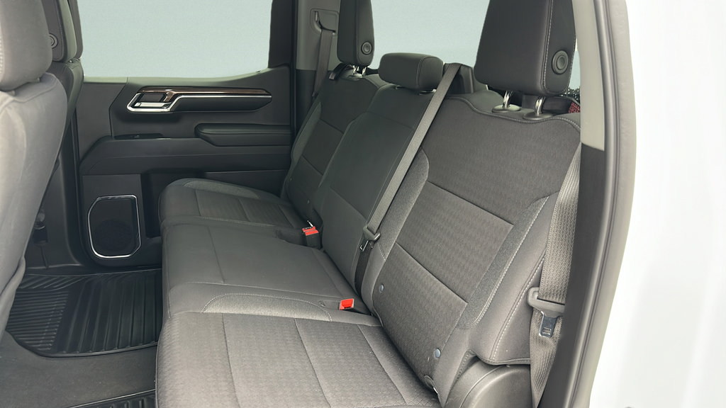 Used 2024 Chevrolet Silverado 1500 LT AWD/4WD image 13