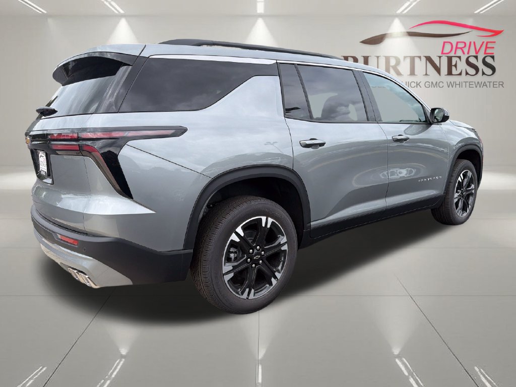 New 2027 Chevrolet Traverse LT w/ Sun and Wheel Package AWD/4WD image 9