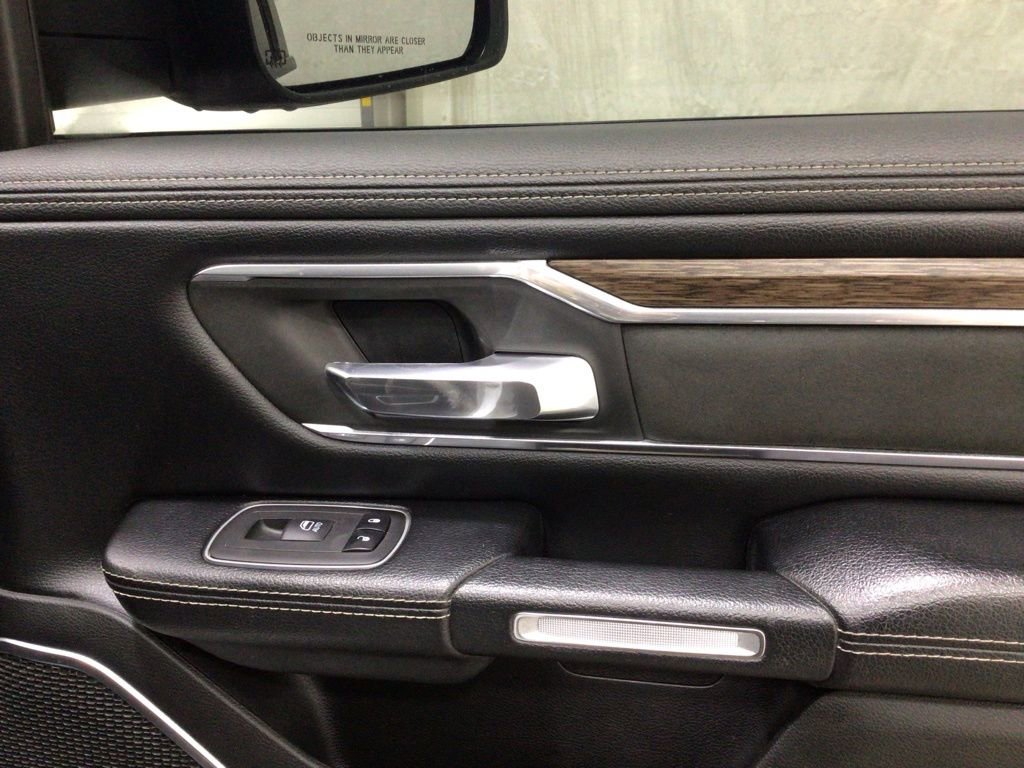 Used 2020 RAM 1500 Laramie w/ Off Road Group image 39