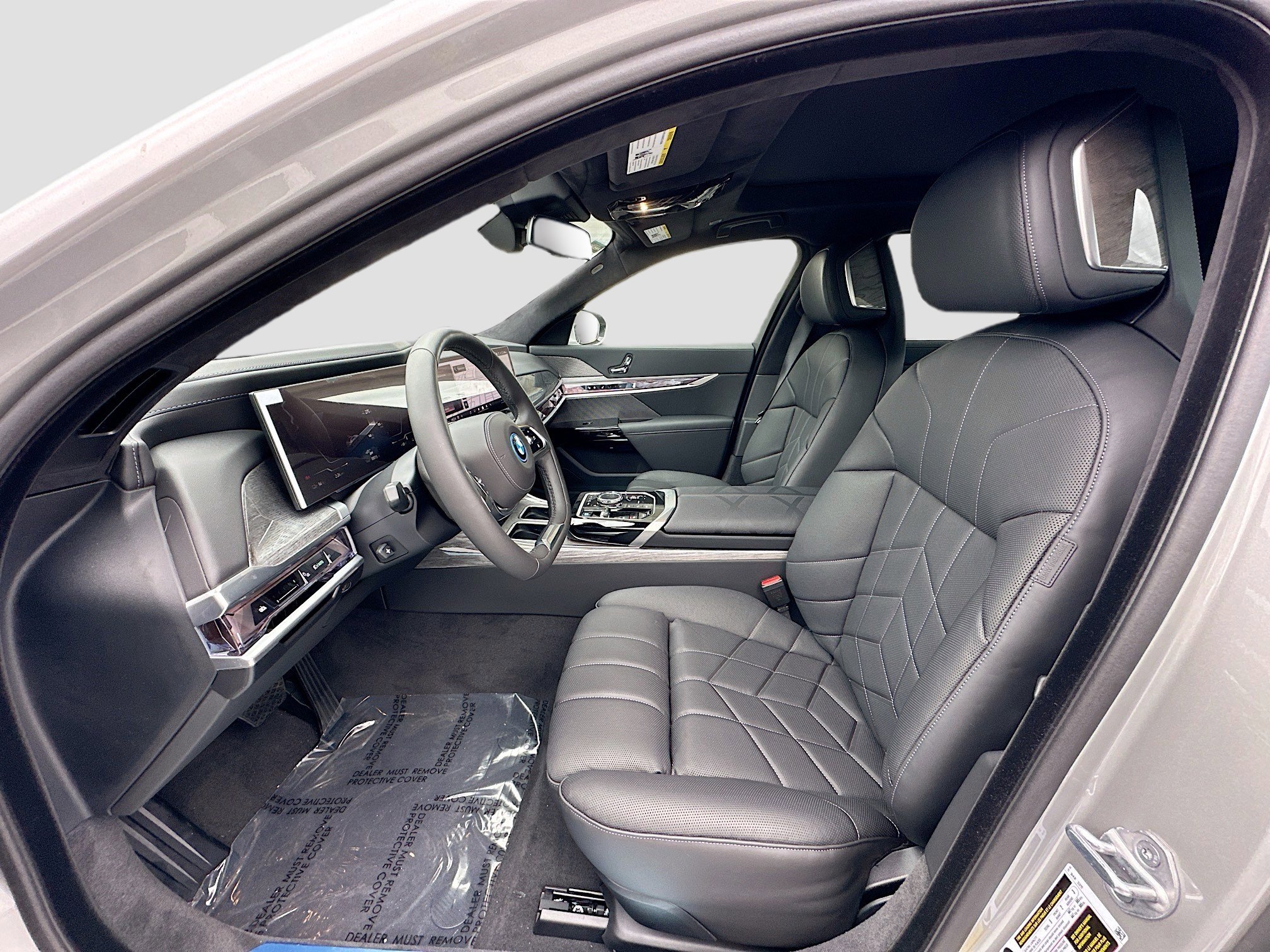 New 2025 BMW i7 eDrive50 w/ Executive Package image 18