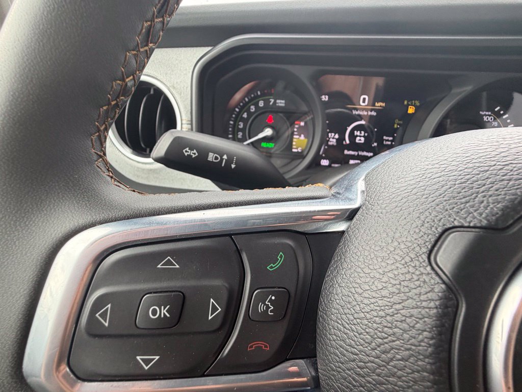 Used 2024 Jeep Wrangler Unlimited Sahara AWD/4WD image 20