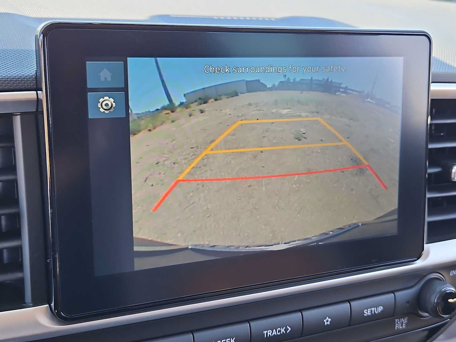 Certified 2026 Hyundai Venue SEL FWD image 28