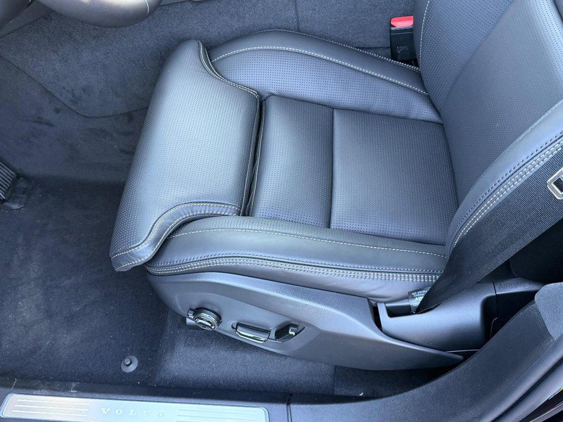 New 2026 Volvo XC90 T8 Ultra w/ Protection Package Premier image 12