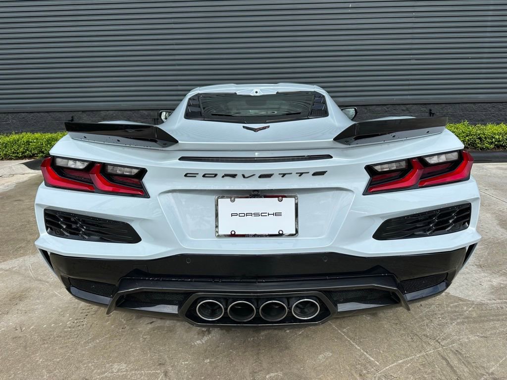 Used 2023 Chevrolet Corvette Z06 image 13