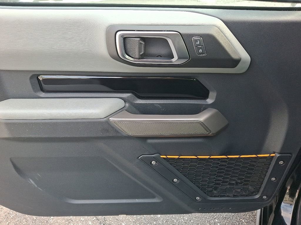 Used 2022 Ford Bronco Badlands image 12