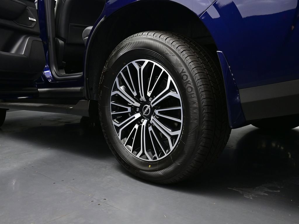 New 2025 Nissan Armada SL image 24