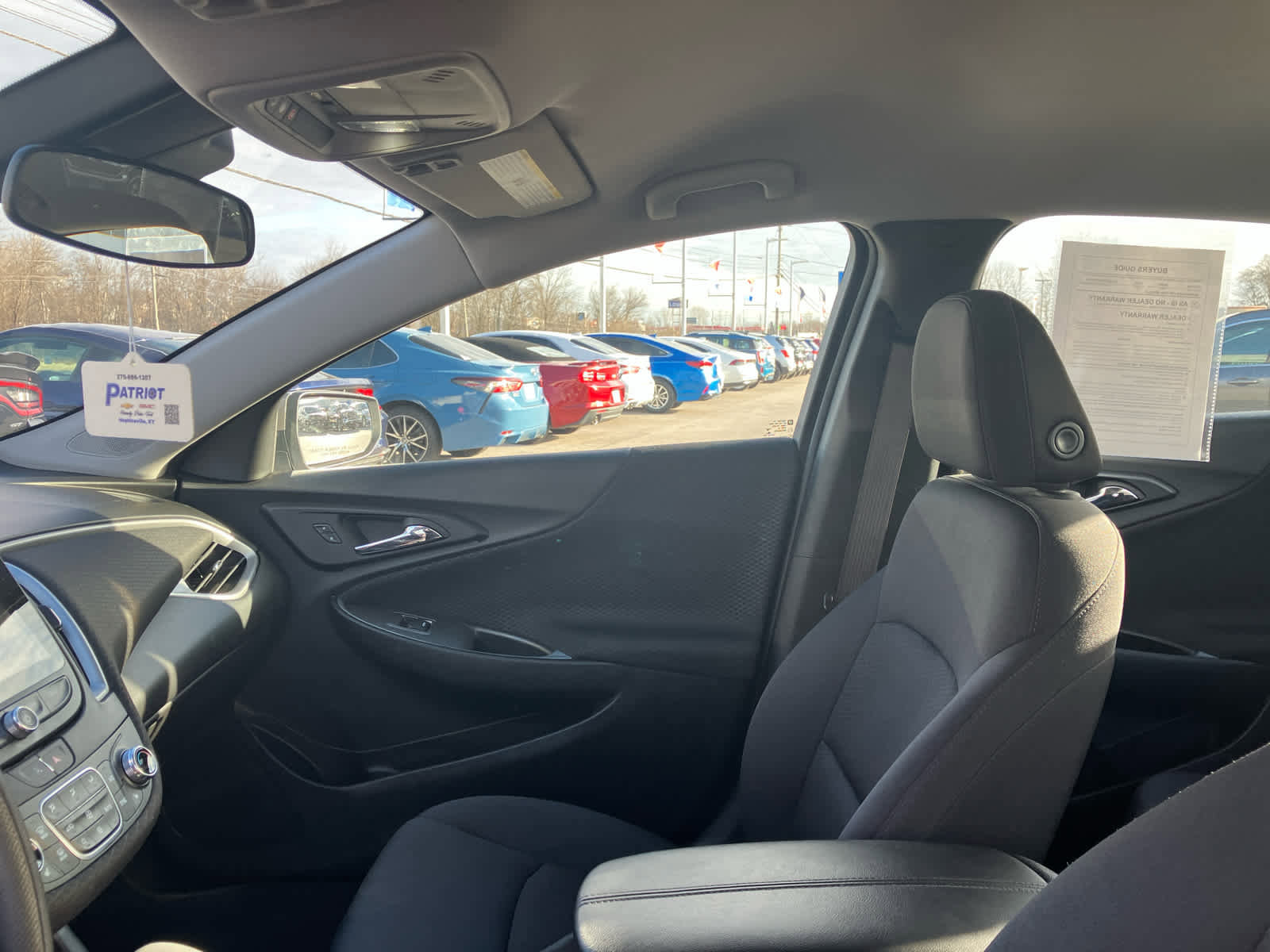 Used 2025 Chevrolet Malibu LT image 10