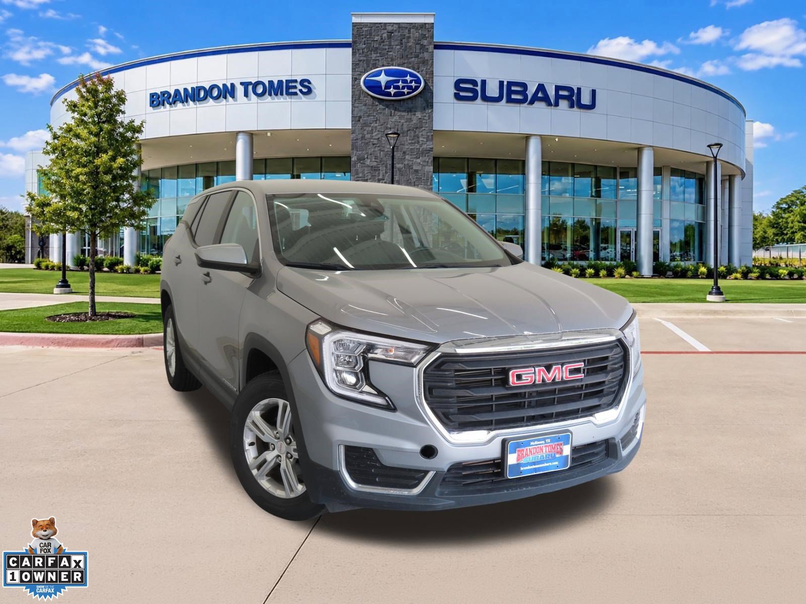 Used 2024 GMC Terrain SLE AWD/4WD image 1