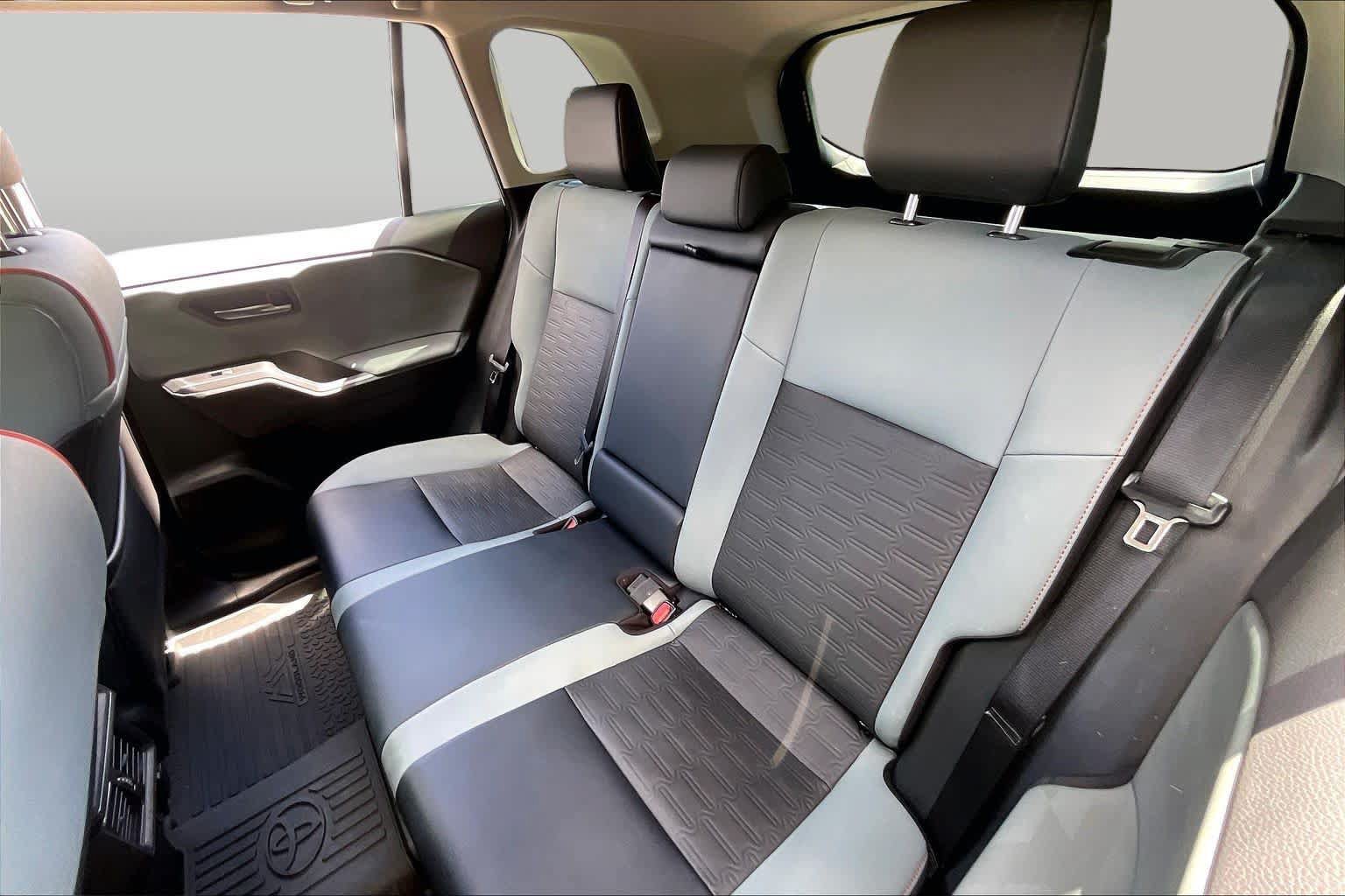 Used 2026 Toyota RAV4 AWD image 20