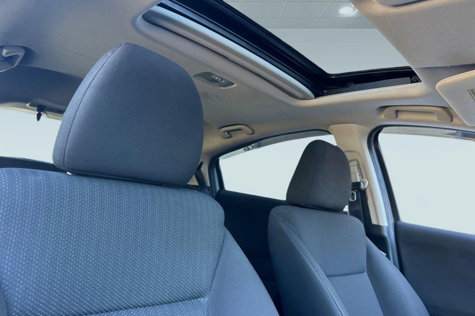 Used 2016 Honda HR-V EX image 15